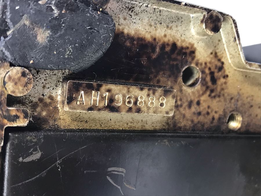 SINGER Featherweight Sewing Machine With Original Case And Pedal From William 'Bill' H. Harris, RADM, USN (Ret.) [Photo 20]