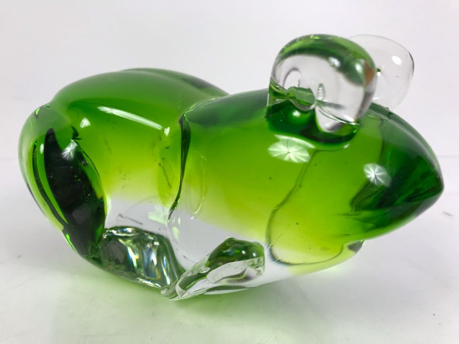 Green Art Glass Frog Figurine 7'L [Photo 4]