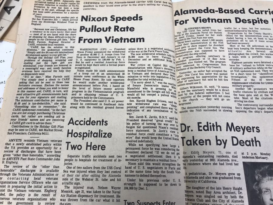 Various Photographs, Change Of Command Programs For USS Kitty Hawk (CV 63) And USS Coral Sea, Documents, Newspapers, USS Coral Sea Bumper Sticker - See Photos [Photo 19]