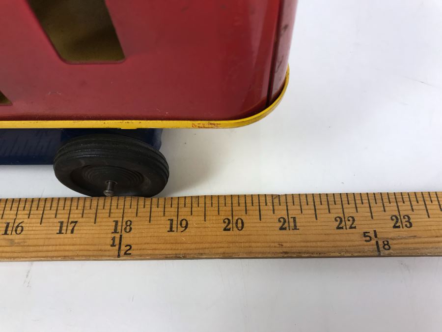Vintage 1940/50's Wyandotte Construction Co Pressed Steel Toy Crane [Photo 11]