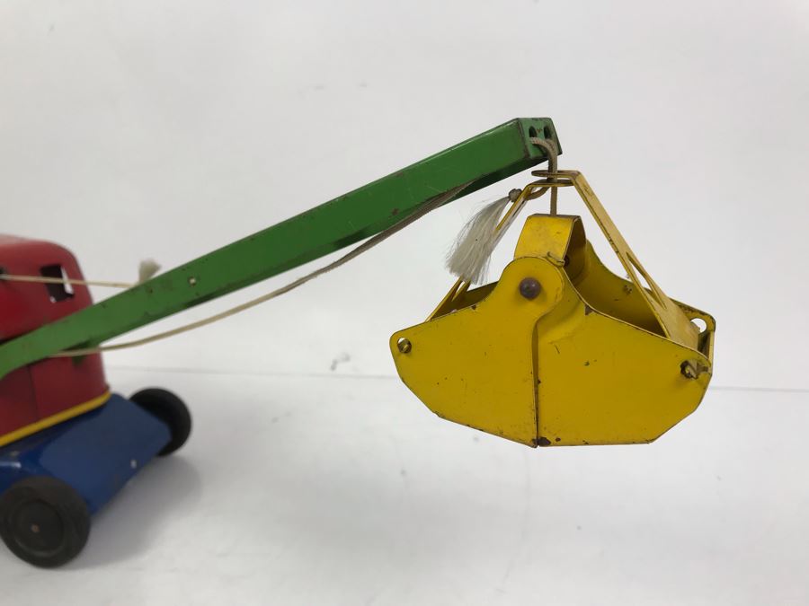 Vintage 1940/50's Wyandotte Construction Co Pressed Steel Toy Crane [Photo 4]