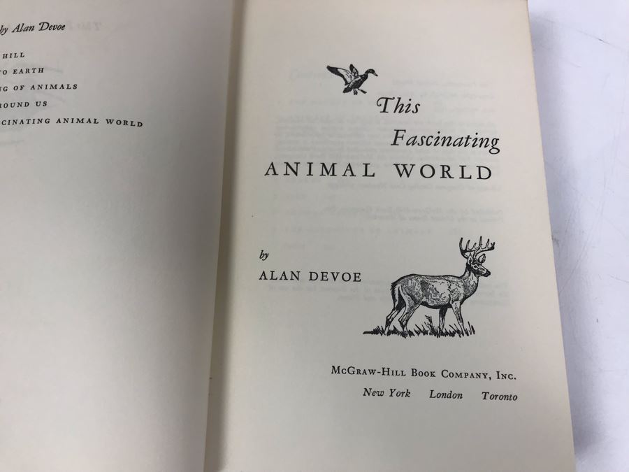 (3) Books: This Fascinating Animal World By Alan Devoe, Hunting In ...