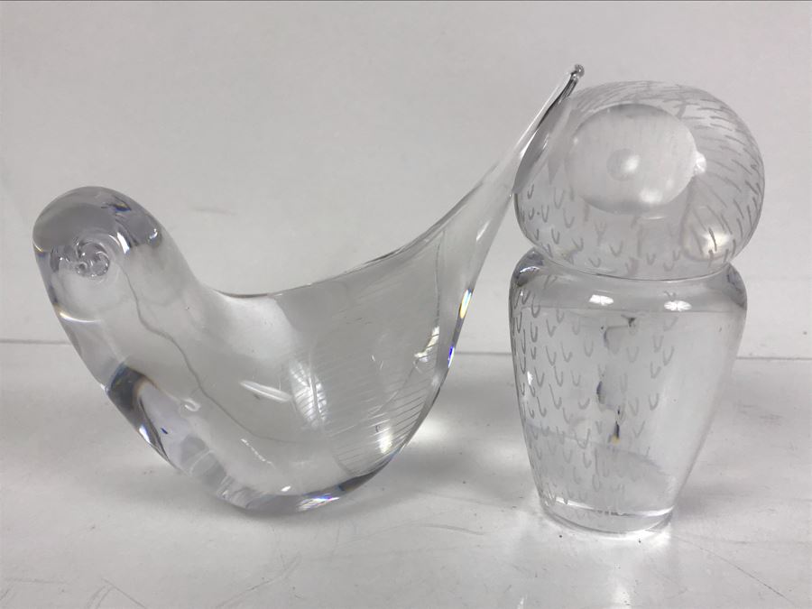 Pair Of Signed Vicke Lindstrand Kosta Boda Pioneer Swedish Glass Artist Animal Figurines: Owl And Bird And Signed BACCARAT France Crystal Dish [Photo 9]