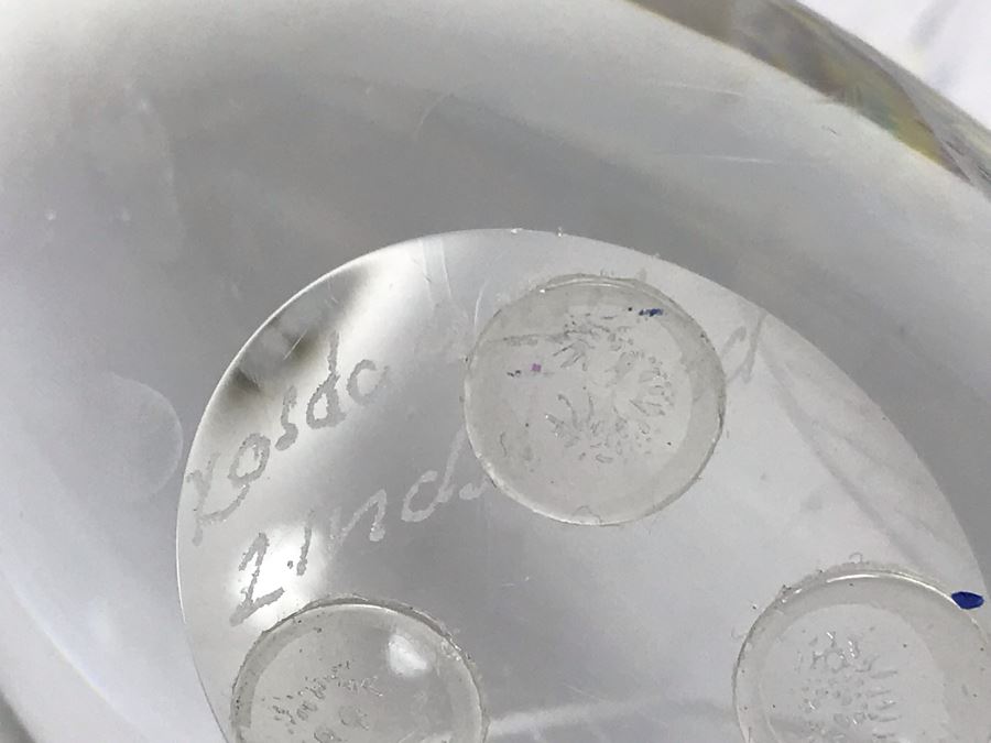 Pair Of Signed Vicke Lindstrand Kosta Boda Pioneer Swedish Glass Artist Animal Figurines: Owl And Bird And Signed BACCARAT France Crystal Dish [Photo 12]