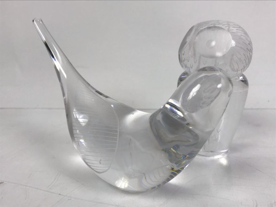 Pair Of Signed Vicke Lindstrand Kosta Boda Pioneer Swedish Glass Artist Animal Figurines: Owl And Bird And Signed BACCARAT France Crystal Dish [Photo 10]
