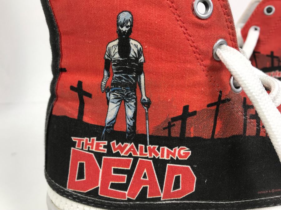 The Walking Dead Robert Kirkman Design ZIPZ Shoes Size 8.5W [Photo 3]
