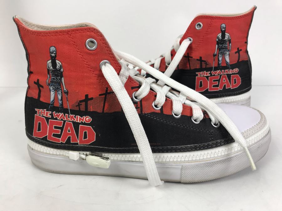 The Walking Dead Robert Kirkman Design ZIPZ Shoes Size 8.5W [Photo 1]