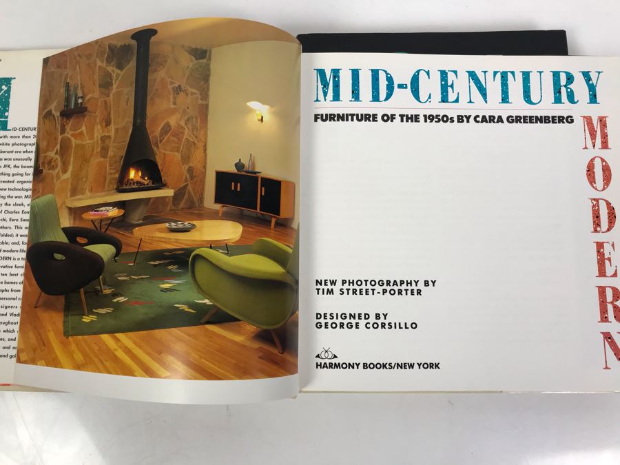 Pair Of First Edition Books: Mid-Century Modern Furniture Of The 1950s By Cara Greenberg And Populuxe By Thomas Hine [Photo 5]