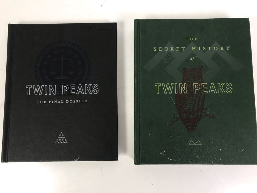 Pair Of First Edition Twin Peaks Books: The Final Dossier And The Secret History Of Twin Peaks [Photo 1]