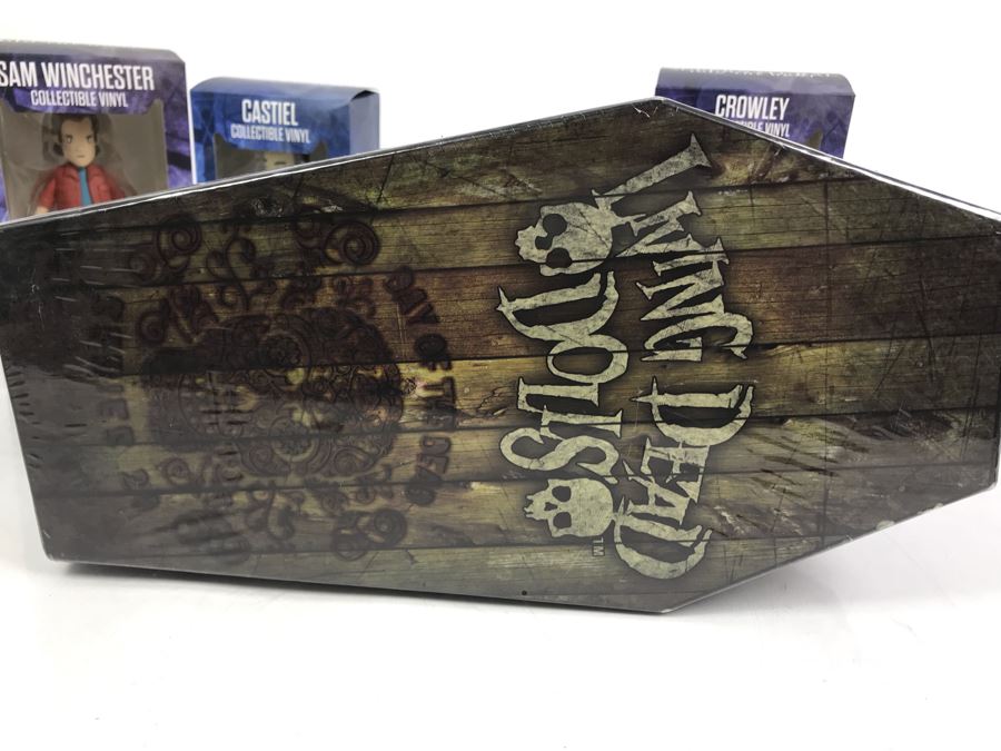 New Old Stock - Living Dead Dolls Santeria Doll And Set Of (3) Supernatural Collectible Vinyl Dolls [Photo 7]