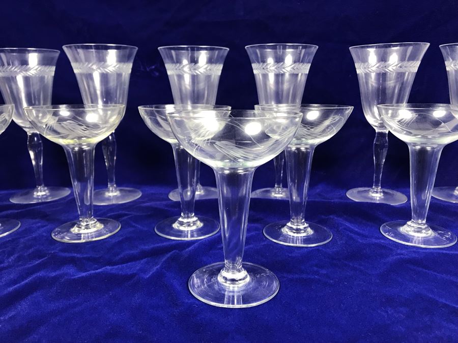 Etched Glass Wheat Pattern Stemware Glasses 13 Pieces [Photo 3]