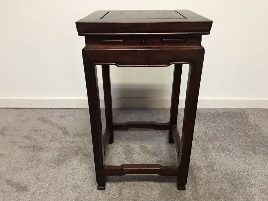 Chinese Table Stand 10' X 10' X 19'H [Photo 1]