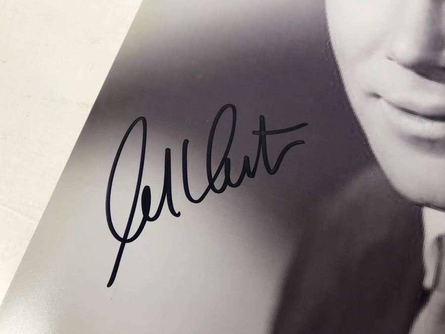 Signed William Shatner Autograph [Photo 3]