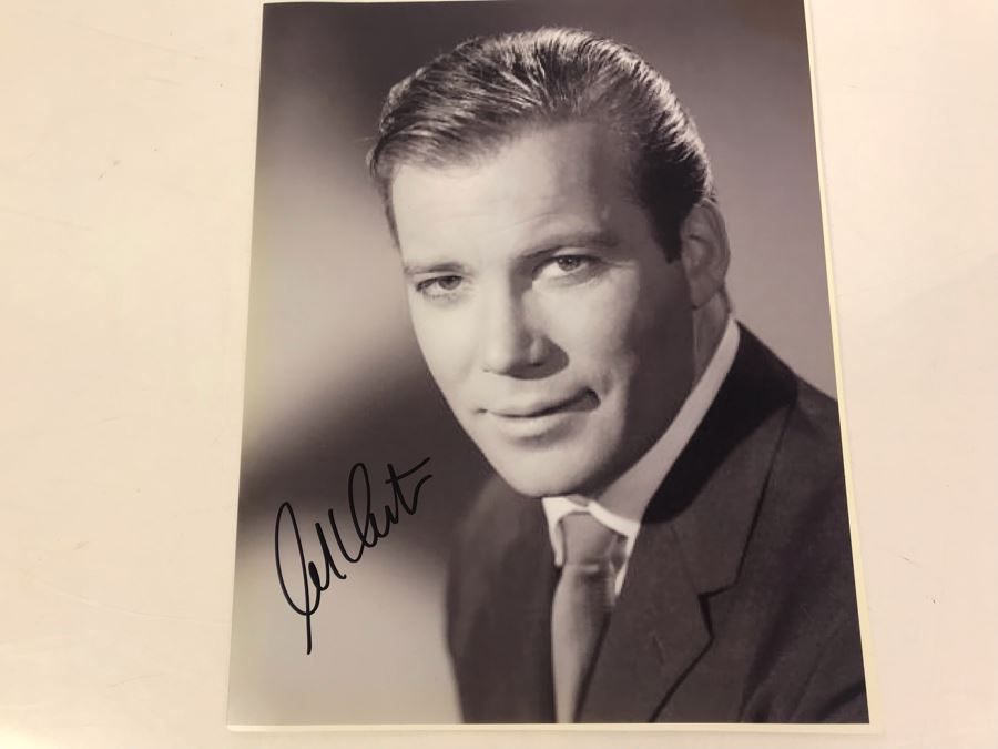 Signed William Shatner Autograph [Photo 1]