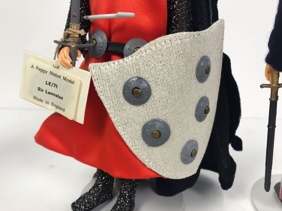 Pair Of Peggy Nisbet Costume Dolls: Uncle Sam P779 And Sir Lancelot LE/71 Made In England [Photo 12]