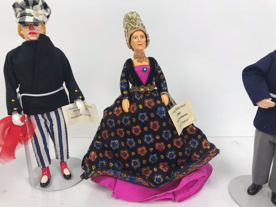 Collection Of (6) Peggy Nisbet Costume Dolls Made In England Including The Circus Ring Master And Russian Clown [Photo 20]