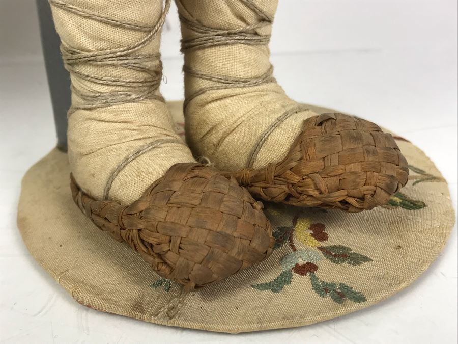 Pair Of Vintage 1940's Soviet Union Dolls Mordwa Woman And Village Boy [Photo 14]