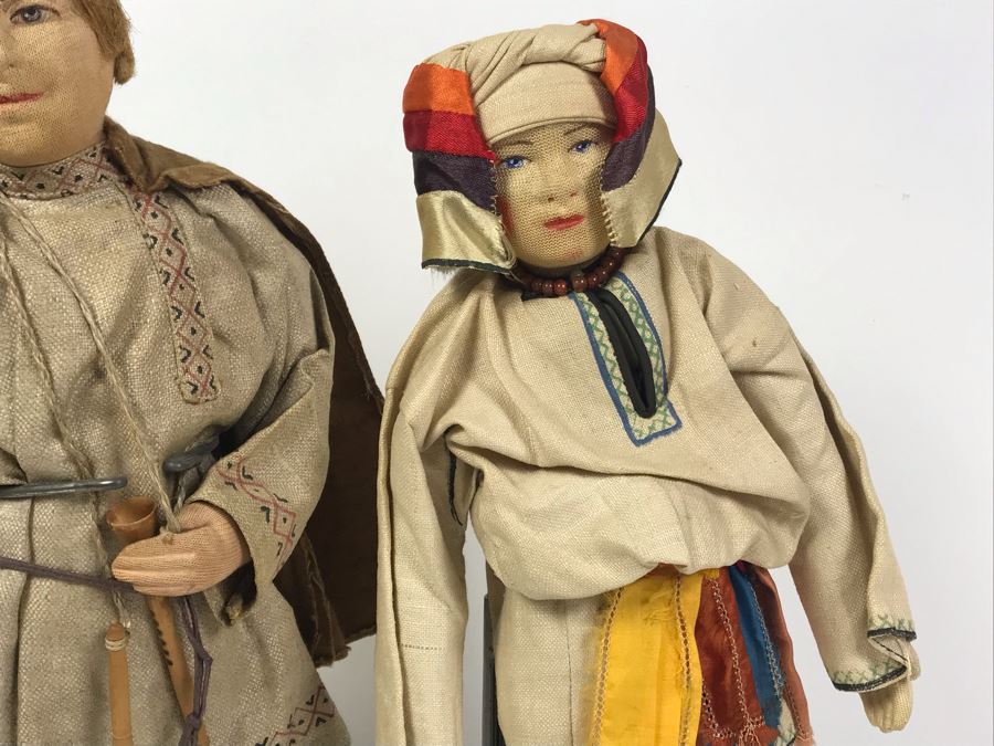 Pair Of Vintage 1940's Soviet Union Dolls Mordwa Woman And Village Boy [Photo 9]