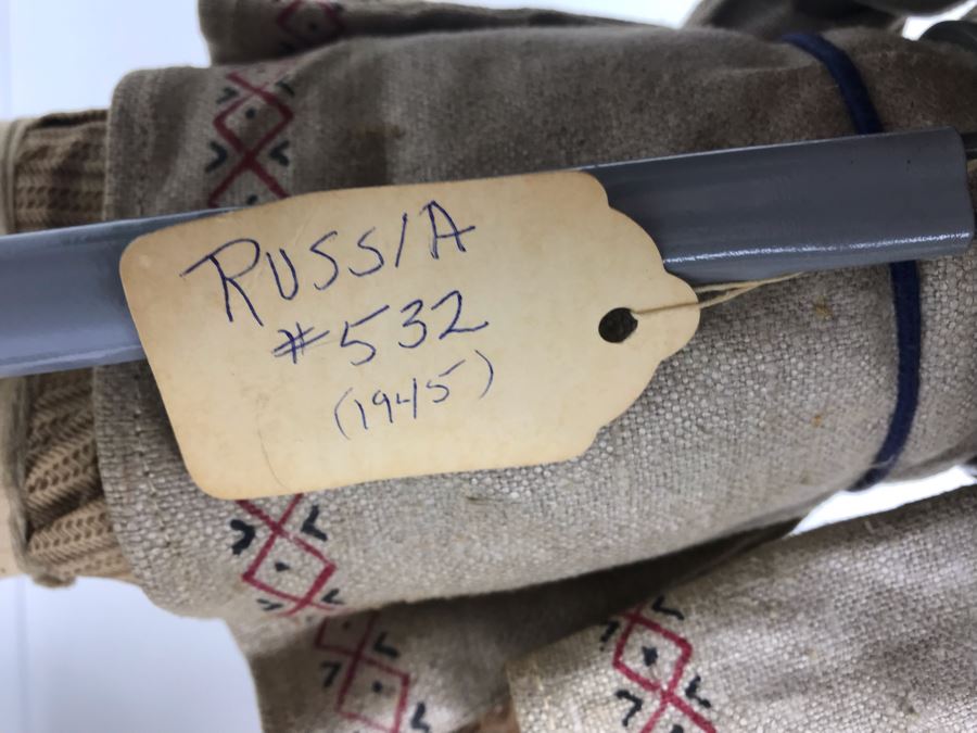 Pair Of Vintage 1940's Soviet Union Dolls Mordwa Woman And Village Boy [Photo 20]