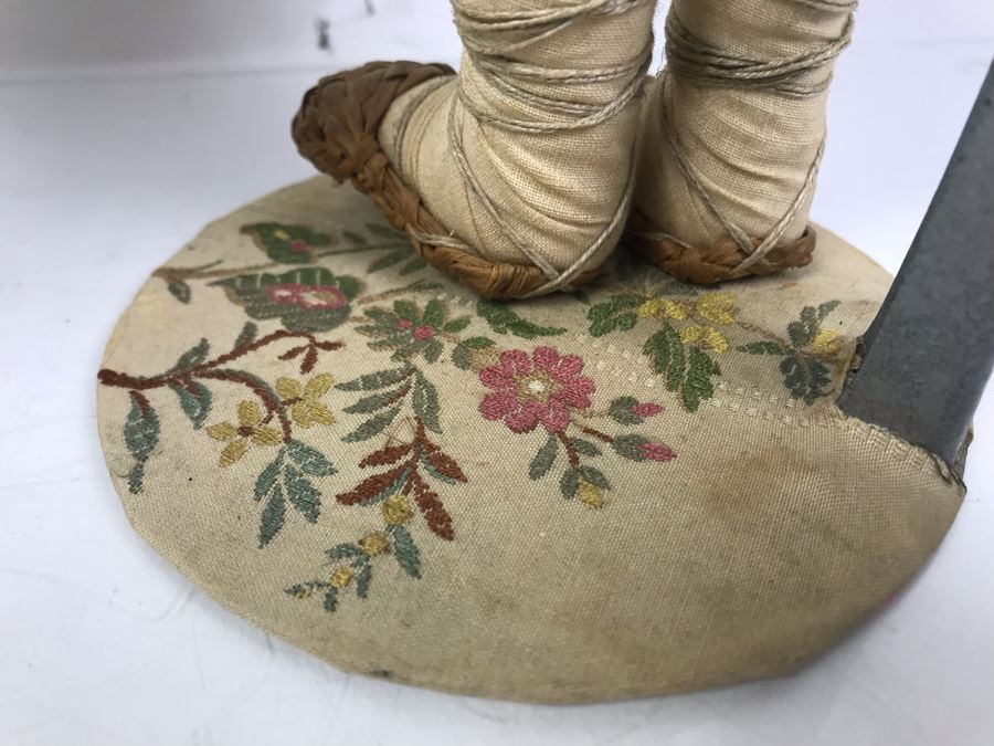 Pair Of Vintage 1940's Soviet Union Dolls Mordwa Woman And Village Boy [Photo 22]