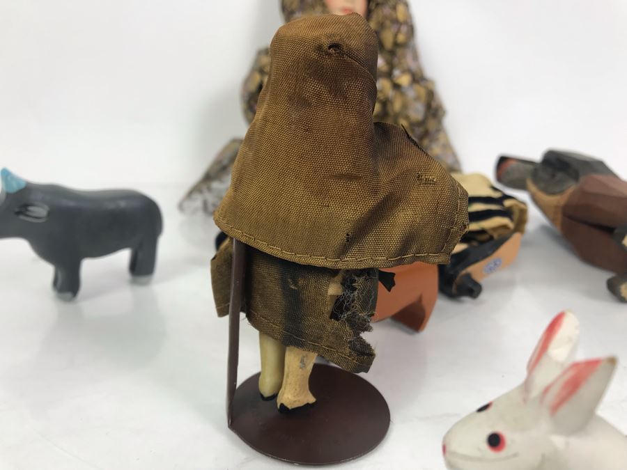 Vintage German Doll, Korean Carved Wooden Animals, Danish Carved Wooden Fisherman And Vintage Nun Doll [Photo 14]
