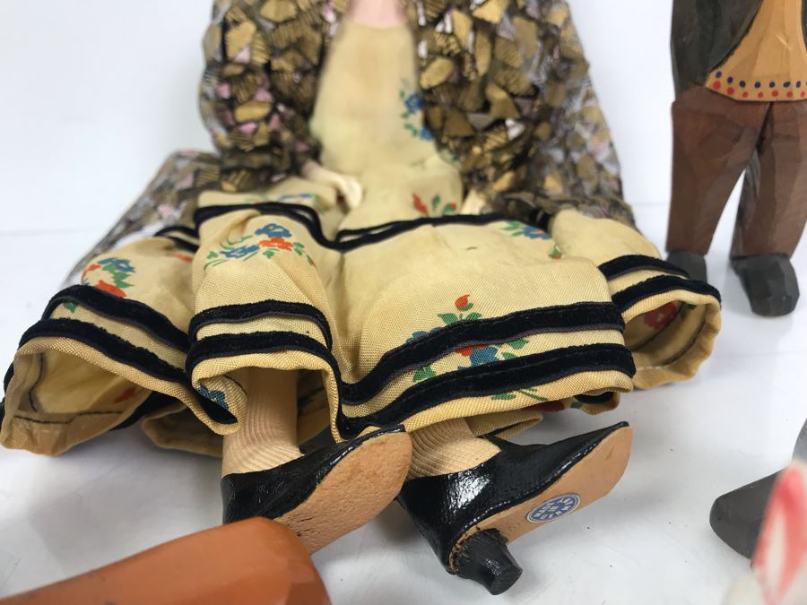 Vintage German Doll, Korean Carved Wooden Animals, Danish Carved Wooden Fisherman And Vintage Nun Doll [Photo 9]