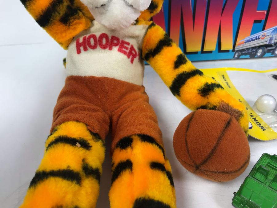 Various Matchbox Cars, Tootsie Cars, Sambo's Restaurant Hooper Tiger Plush Toy, New Seal Mobile And Super Tanker Unocal 76 Truck New Old Stock [Photo 12]