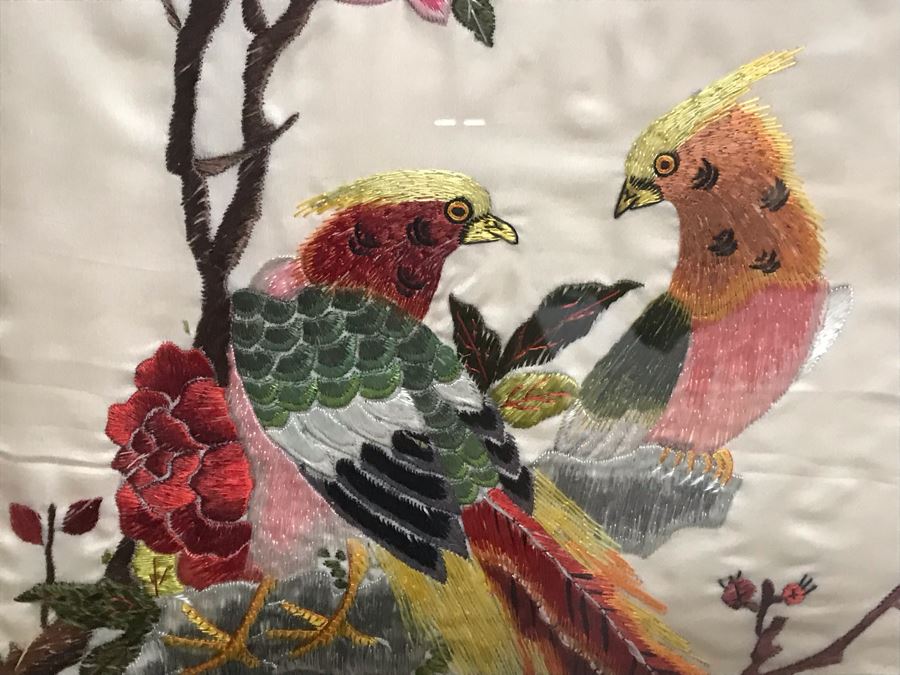 Chinese Silk Hand Embroidered Embroidery Stitching Bird Floral Artwork 24' X 28' [Photo 3]