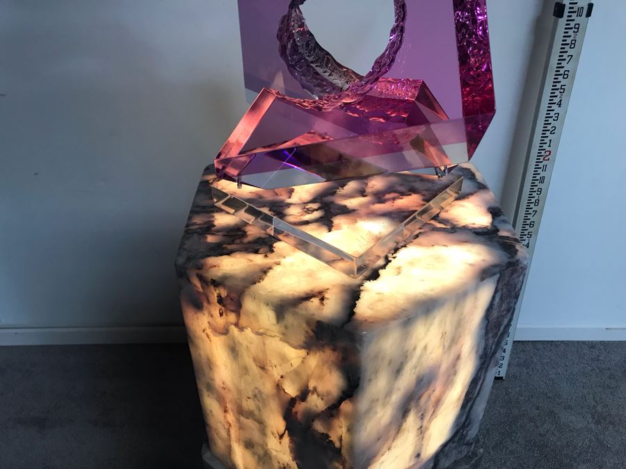 Signed Marble Exotic Stone Lighted Pedestal Table For Displaying Sculptures By H. Rappaport 13'W X 30'H [Photo 15]
