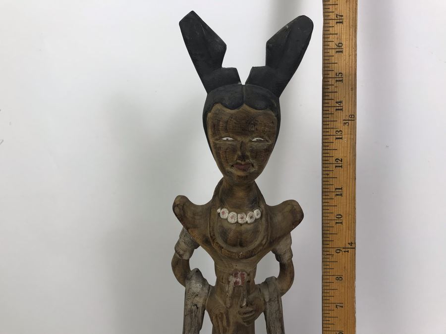 Carved Wooden Figurine Statue Of Woman Made In Vietnam 17'H [Photo 2]