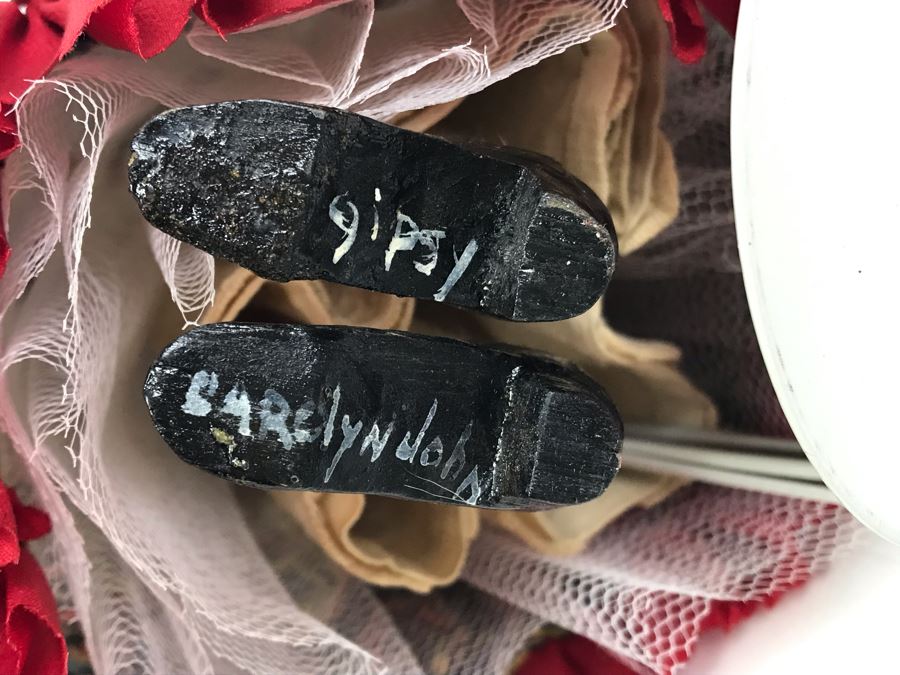 Vintage Signed Gipsy Carved Wooden Doll From Artist Carolyn John, Vintage Wooden Doll From The Amazon And Hand Painted Figurine From India [Photo 22]