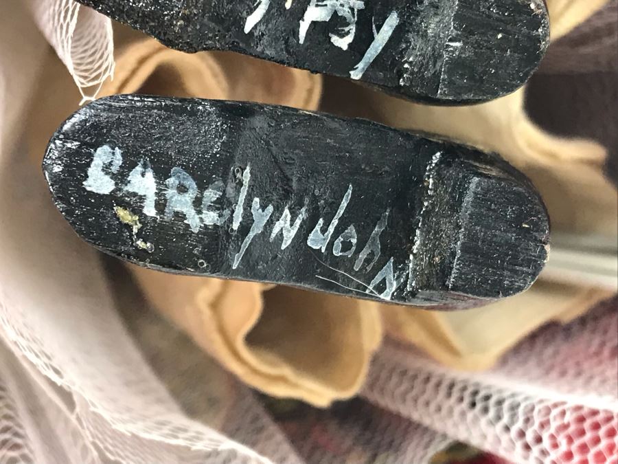Vintage Signed Gipsy Carved Wooden Doll From Artist Carolyn John, Vintage Wooden Doll From The Amazon And Hand Painted Figurine From India [Photo 23]