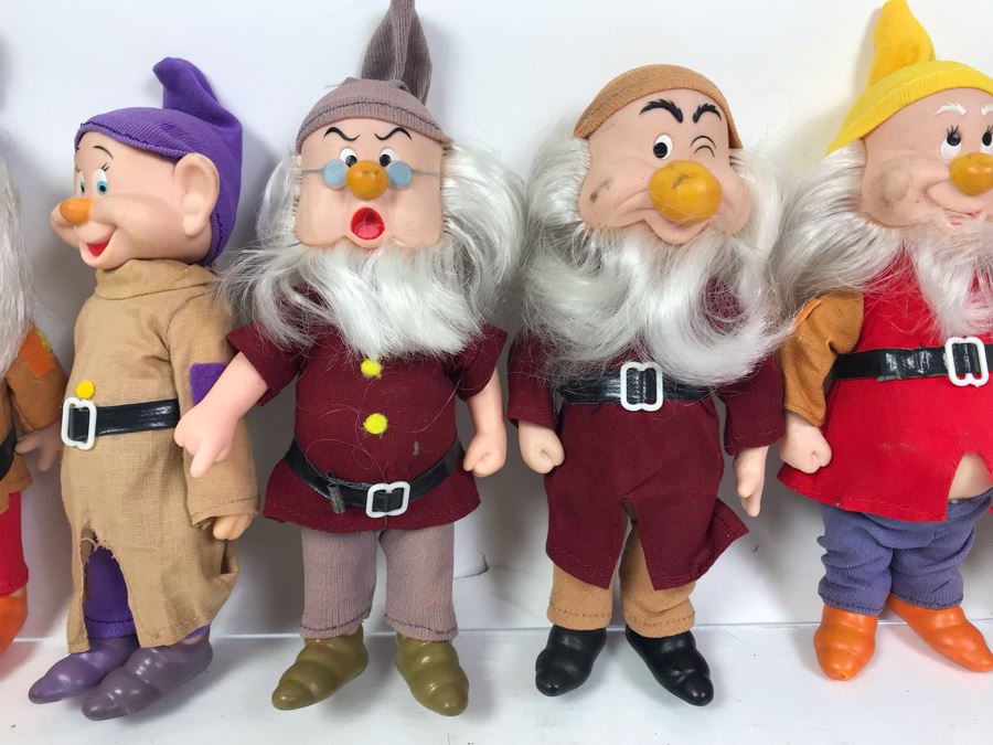 disney 7 dwarfs dolls