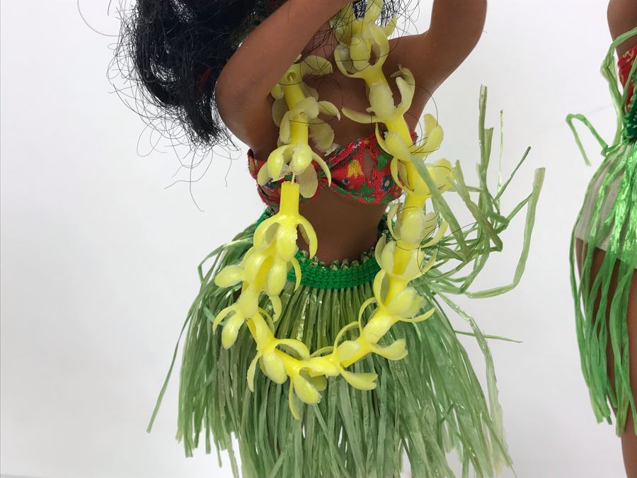 Pair Of Hawaiian Hula Girl Dolls [Photo 5]