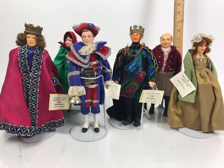 Collection Of (6) Peggy Nisbet Collectors Costume Dolls Made In England - See Photos [Photo 1]