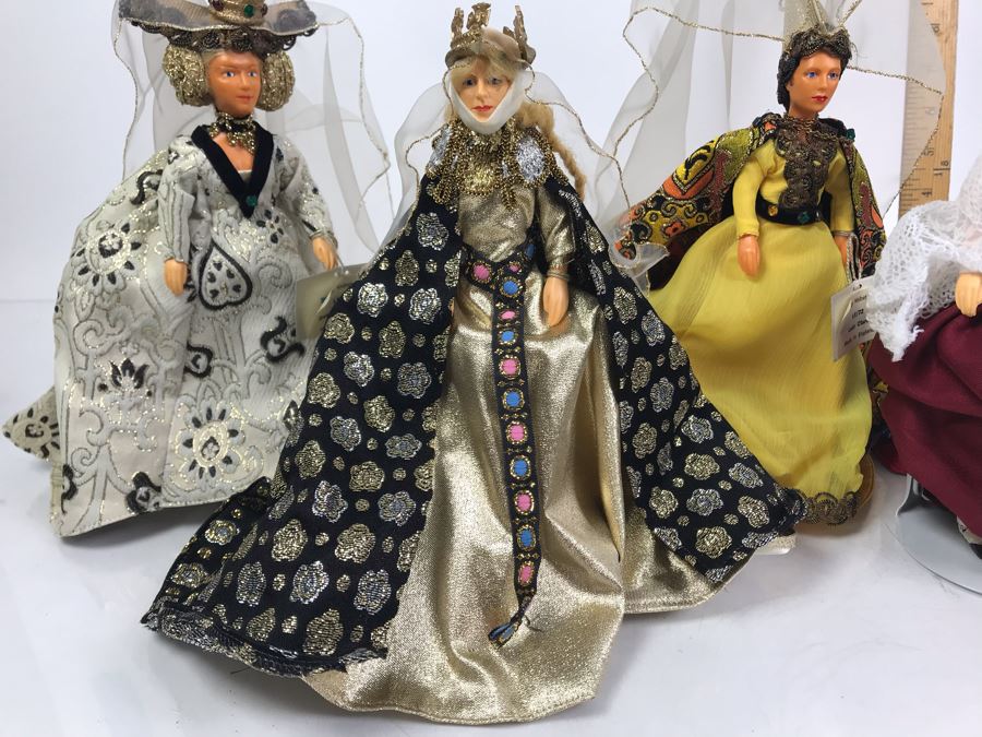 Collection Of (6) Peggy Nisbet Collectors Costume Dolls Made In England - See Photos [Photo 3]