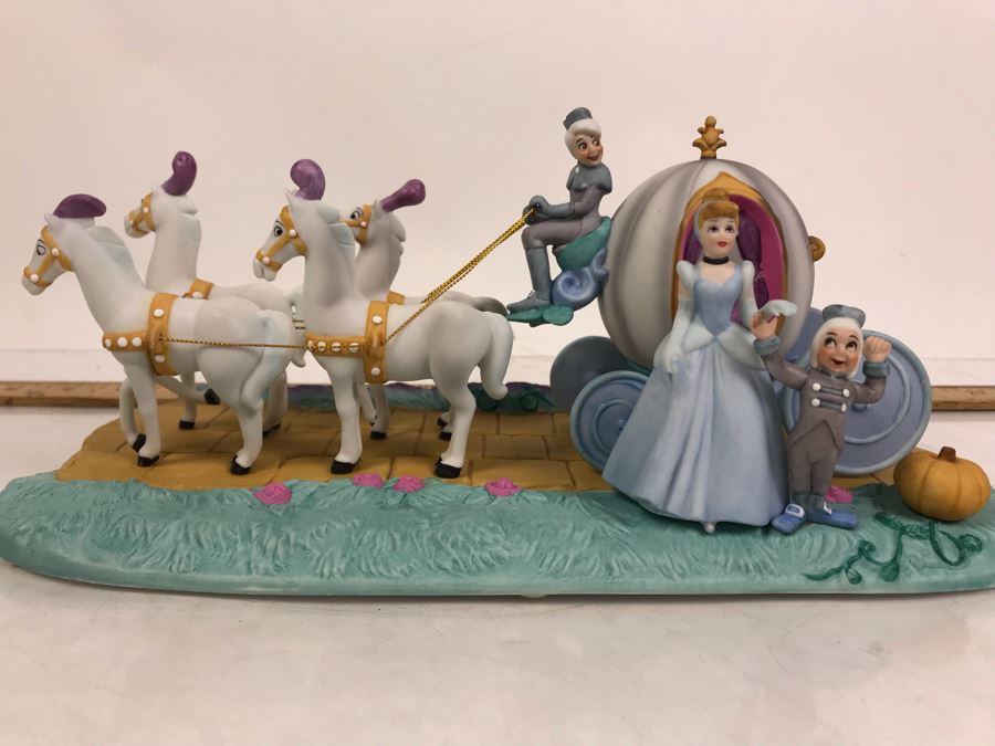 Large Cinderella Figurine Designed Exclusively For Walt Disney Theme Parks & Resorts Made In Japan 12'L Retailed For $195  [Photo 13]