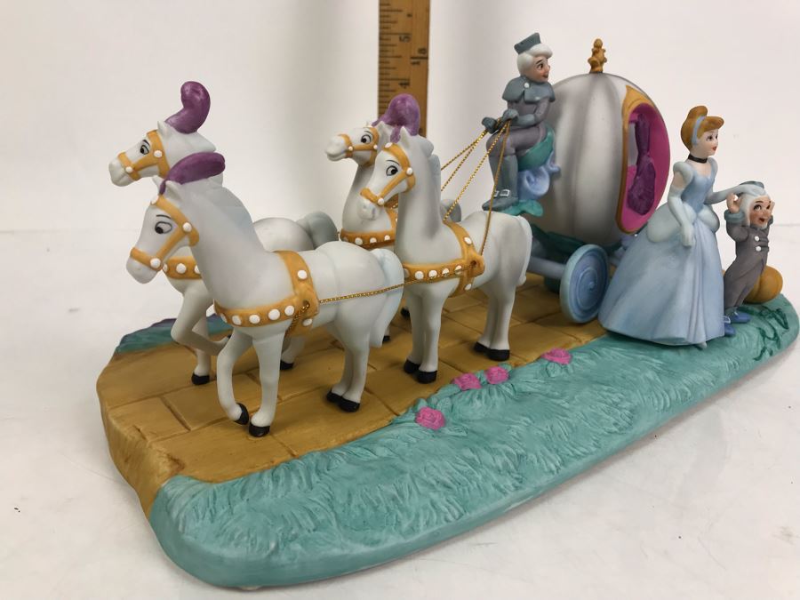 Large Cinderella Figurine Designed Exclusively For Walt Disney Theme Parks & Resorts Made In Japan 12'L Retailed For $195  [Photo 2]