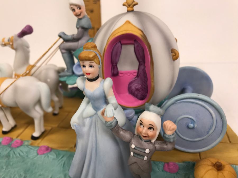 Large Cinderella Figurine Designed Exclusively For Walt Disney Theme Parks & Resorts Made In Japan 12'L Retailed For $195  [Photo 8]