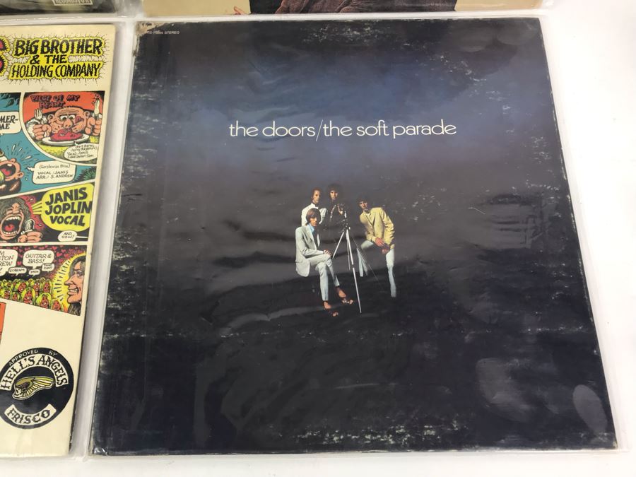 (4) Vintage Vinyl Records: Cheap Thrills Big Brother & The Holding Company (Janis Joplin), The Doors, Ray Charles And The Beatles [Photo 5]