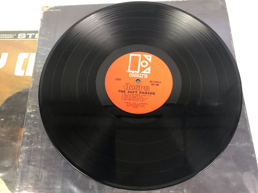 (4) Vintage Vinyl Records: Cheap Thrills Big Brother & The Holding Company (Janis Joplin), The Doors, Ray Charles And The Beatles [Photo 11]