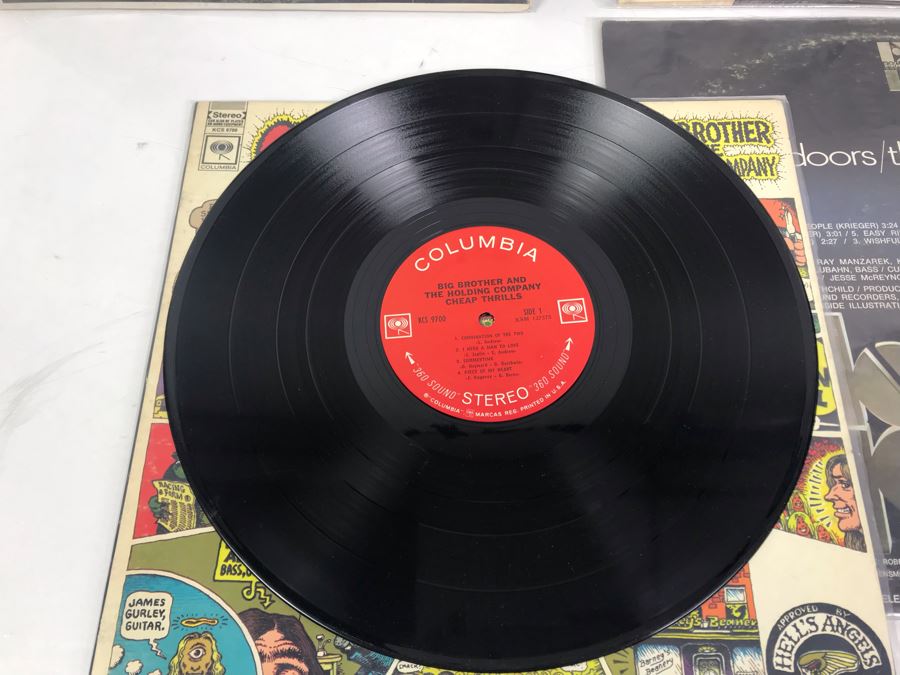 (4) Vintage Vinyl Records: Cheap Thrills Big Brother & The Holding Company (Janis Joplin), The Doors, Ray Charles And The Beatles [Photo 8]