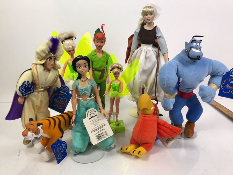 Collection Of Walt Disney Dolls From Aladdin, Cinderella, Peter Pan [Photo 1]