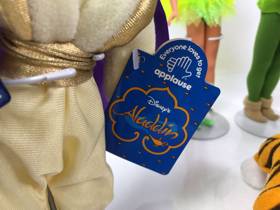 Collection Of Walt Disney Dolls From Aladdin, Cinderella, Peter Pan [Photo 8]