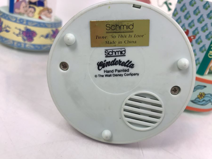 Vintage 1988 Robin Woods Tinkerbell Favorite Friends Of Fantasy Doll With $50 Disneyland Price Tag And (4) Vintage Schmid Disneyland Electronic Music Boxes: Cinderella, Snow White, Sleeping Beauty, The Little Mermaid [Photo 15]