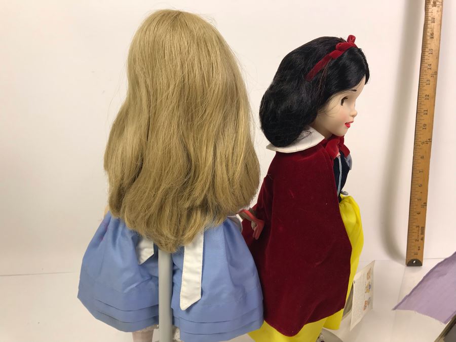 Various Vintage Dolls Including Walt Disney's Cinderella, Snow White, Sleeping Beauty, Alice In Wonderland Designed By Faith Wick For R. Dakin (Some With Original Disneyland Price Tags) [Photo 21]