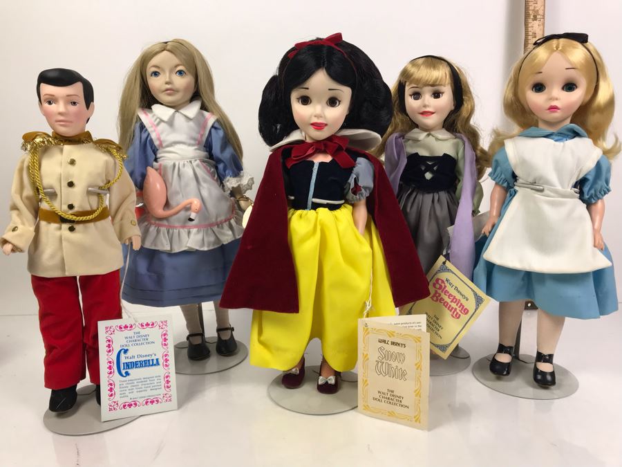 Various Vintage Dolls Including Walt Disney's Cinderella, Snow White, Sleeping Beauty, Alice In Wonderland Designed By Faith Wick For R. Dakin (Some With Original Disneyland Price Tags) [Photo 1]