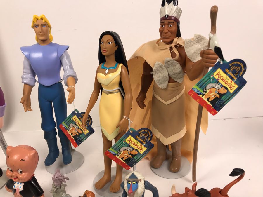 Various Disney Dolls Including Pocahontas Some With Original Tags And Vintage Warner Bros Porky Pig Doll [Photo 14]