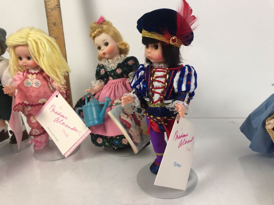 (12) Vintage Madame Alexander Dolls: Americana Collection, Storyland Dolls, International Collection, Portrettes Series, Little Women, Romeo [Photo 14]