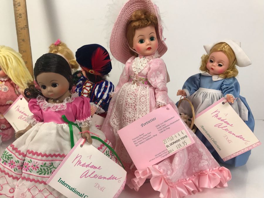 (12) Vintage Madame Alexander Dolls: Americana Collection, Storyland Dolls, International Collection, Portrettes Series, Little Women, Romeo [Photo 10]